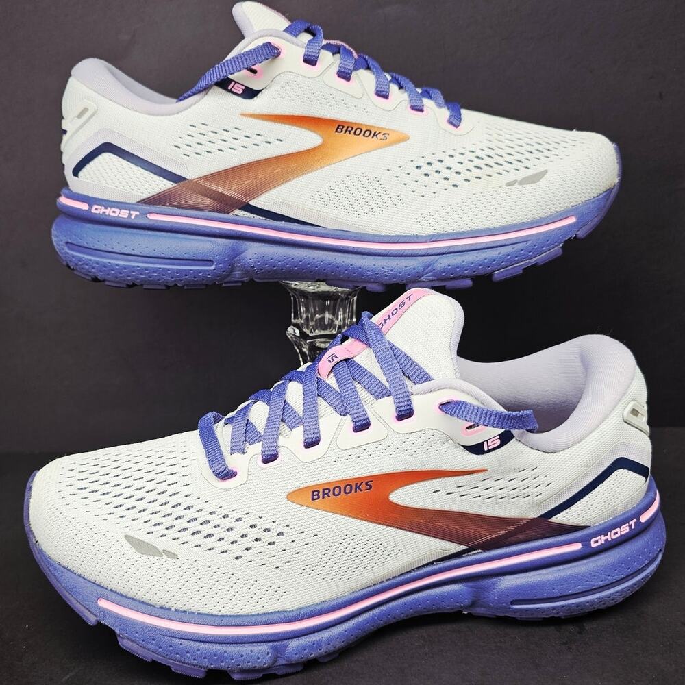 Brooks Women 7 Comfy footwear